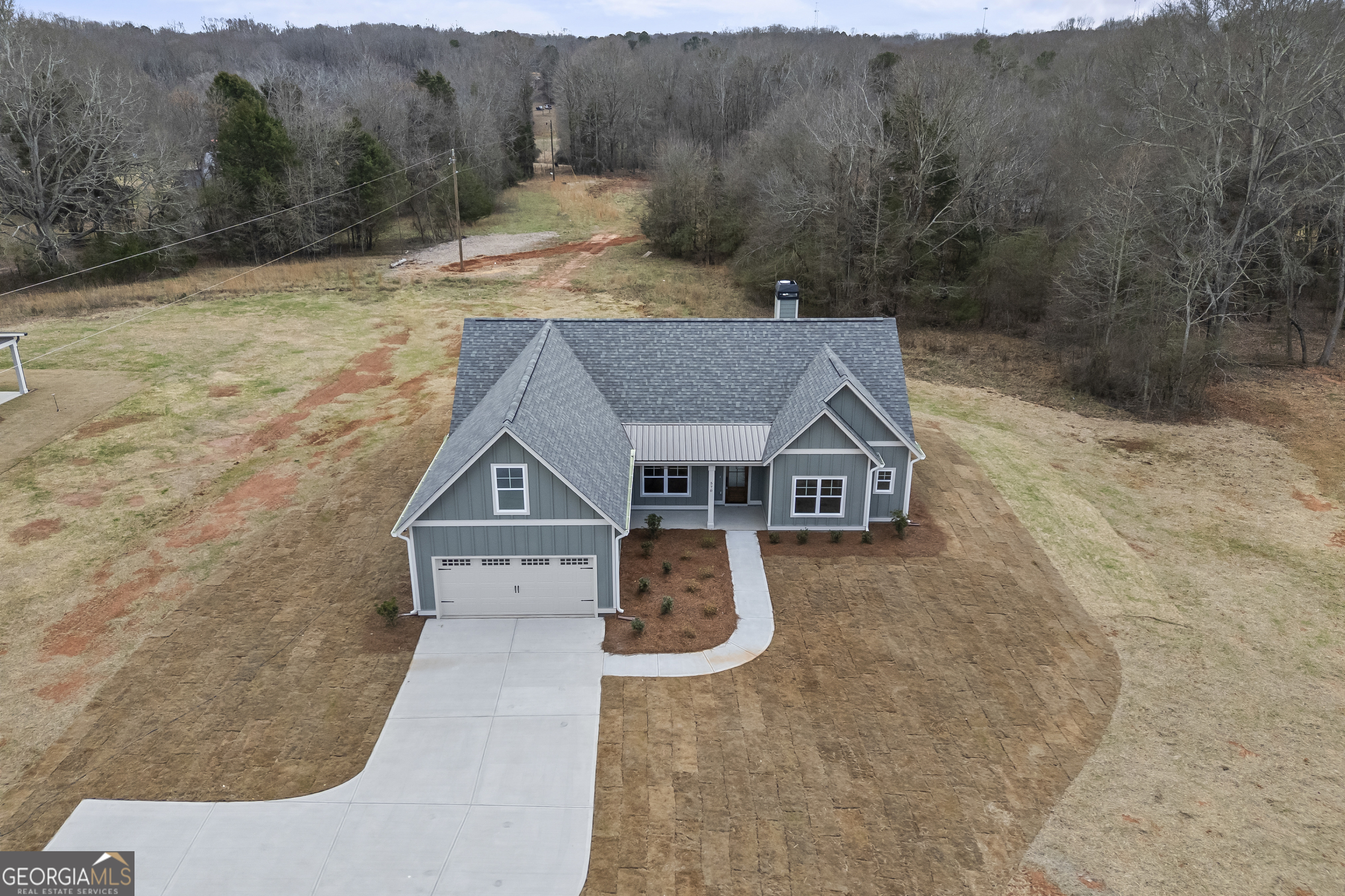 570 Davis Road Property Photo 5