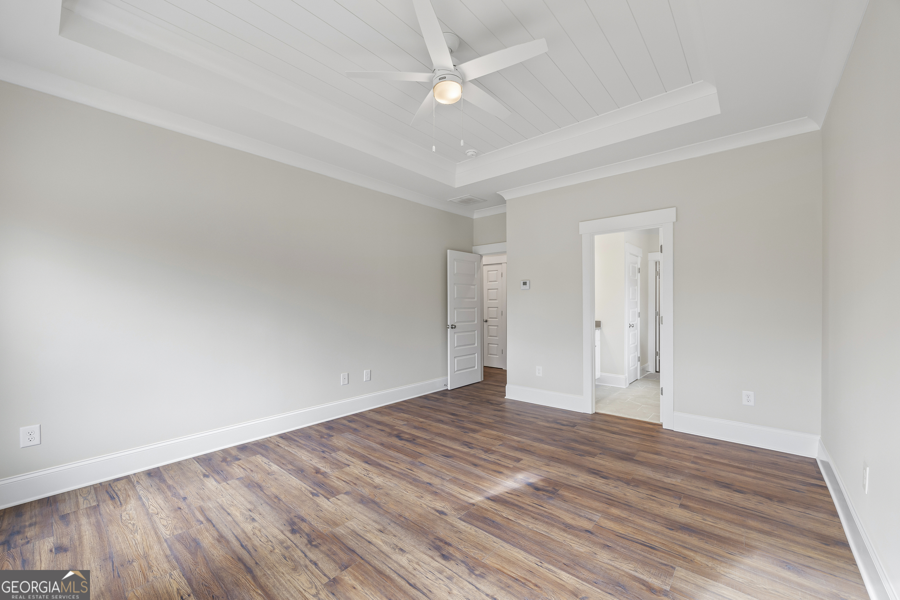 570 Davis Road Property Photo 33