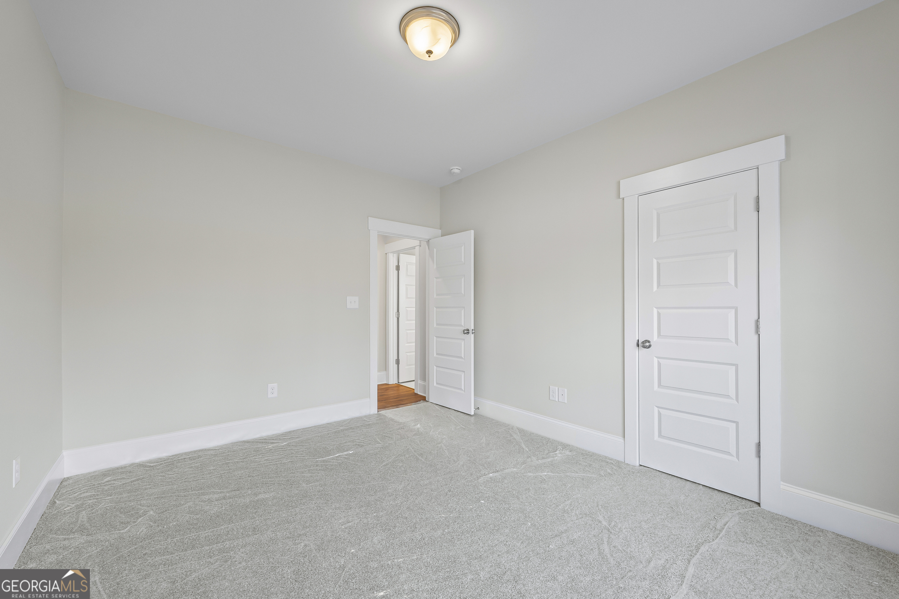 570 Davis Road Property Photo 44