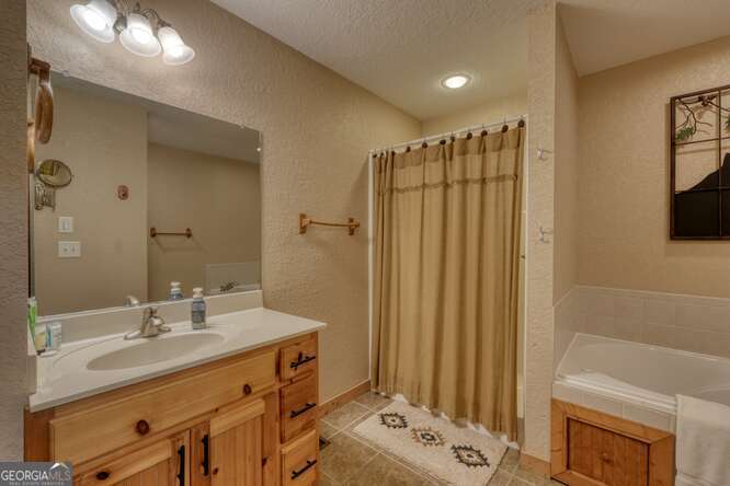 3558 Riverfront Lane Property Photo 29
