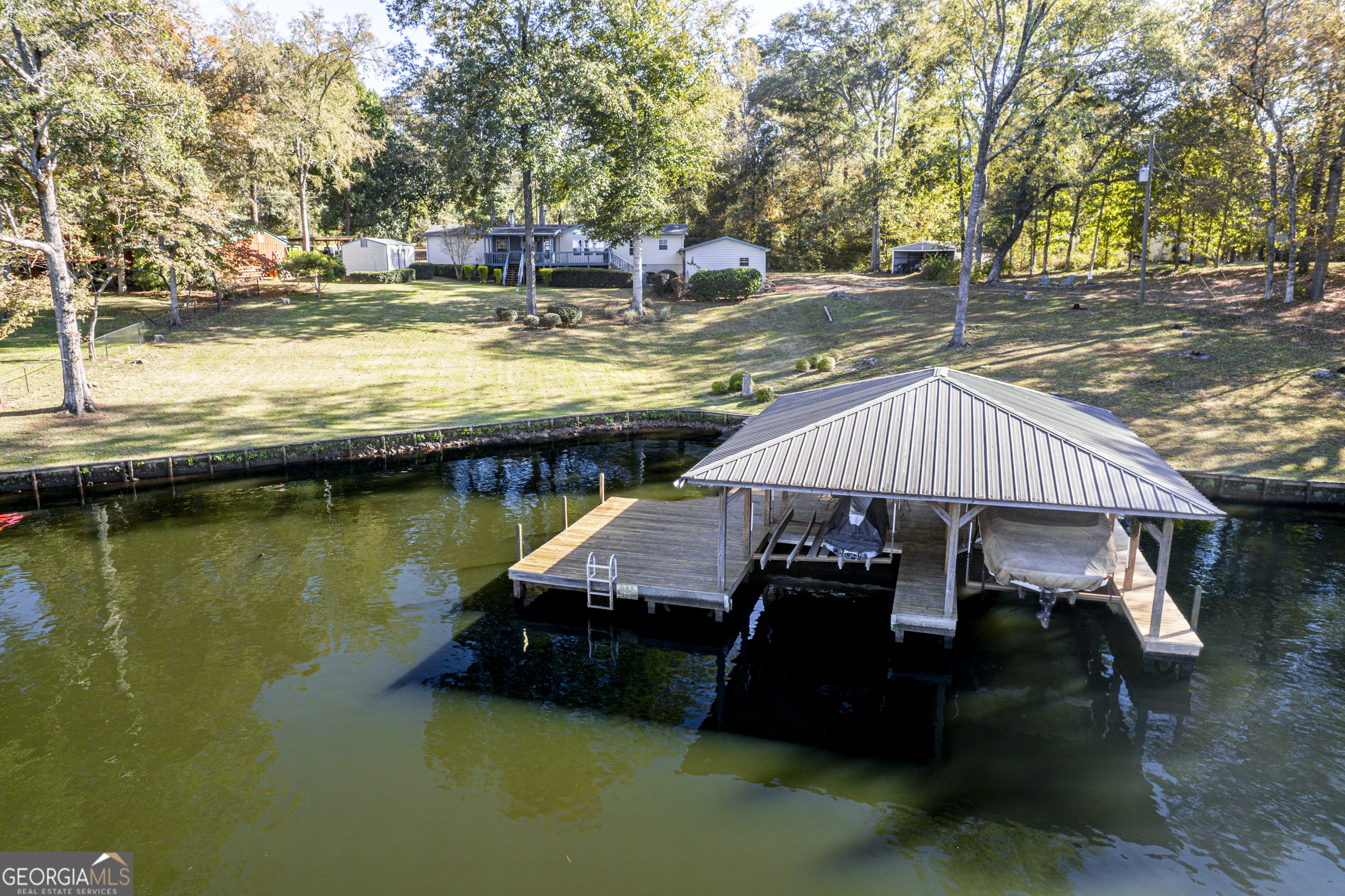 162 Bentley Drive Nw Property Photo 1