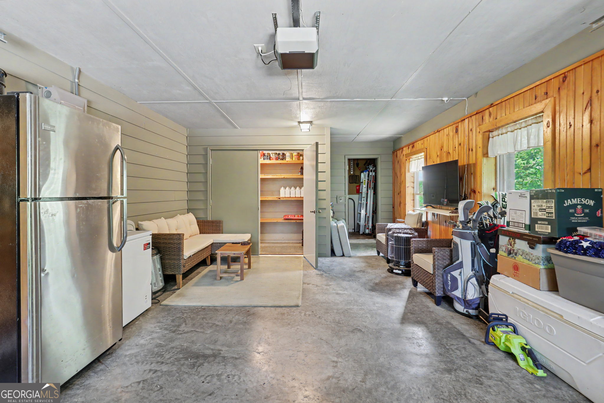 2379 Ridgepole Drive Property Photo 25