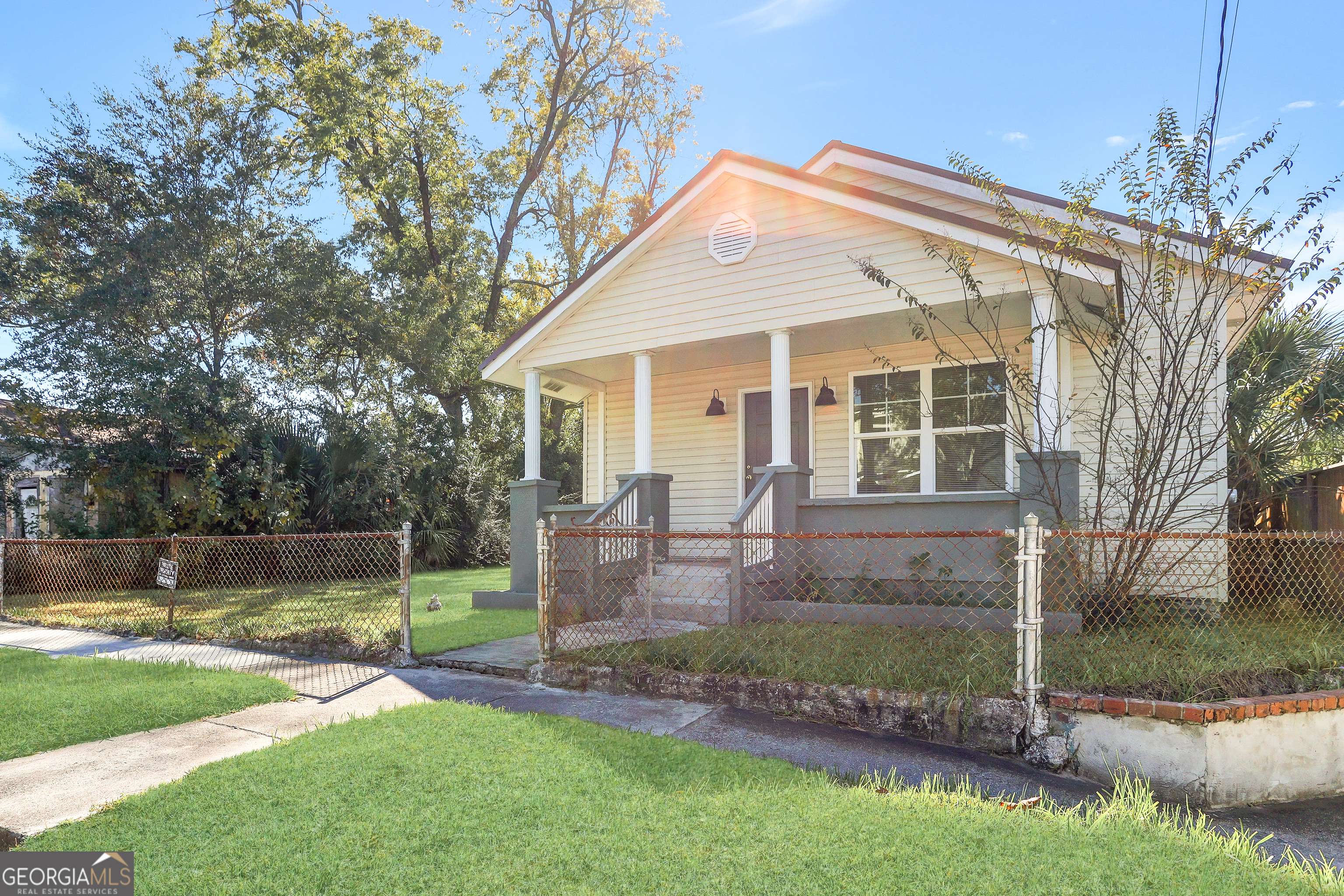 1225 Richards Street Property Photo 1