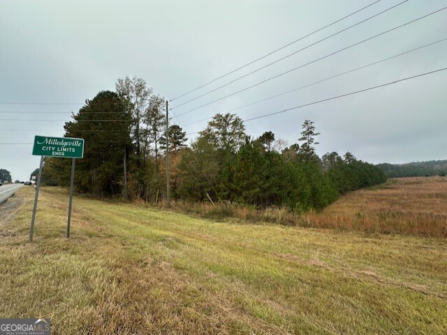 101 22 E Highway Property Photo 1