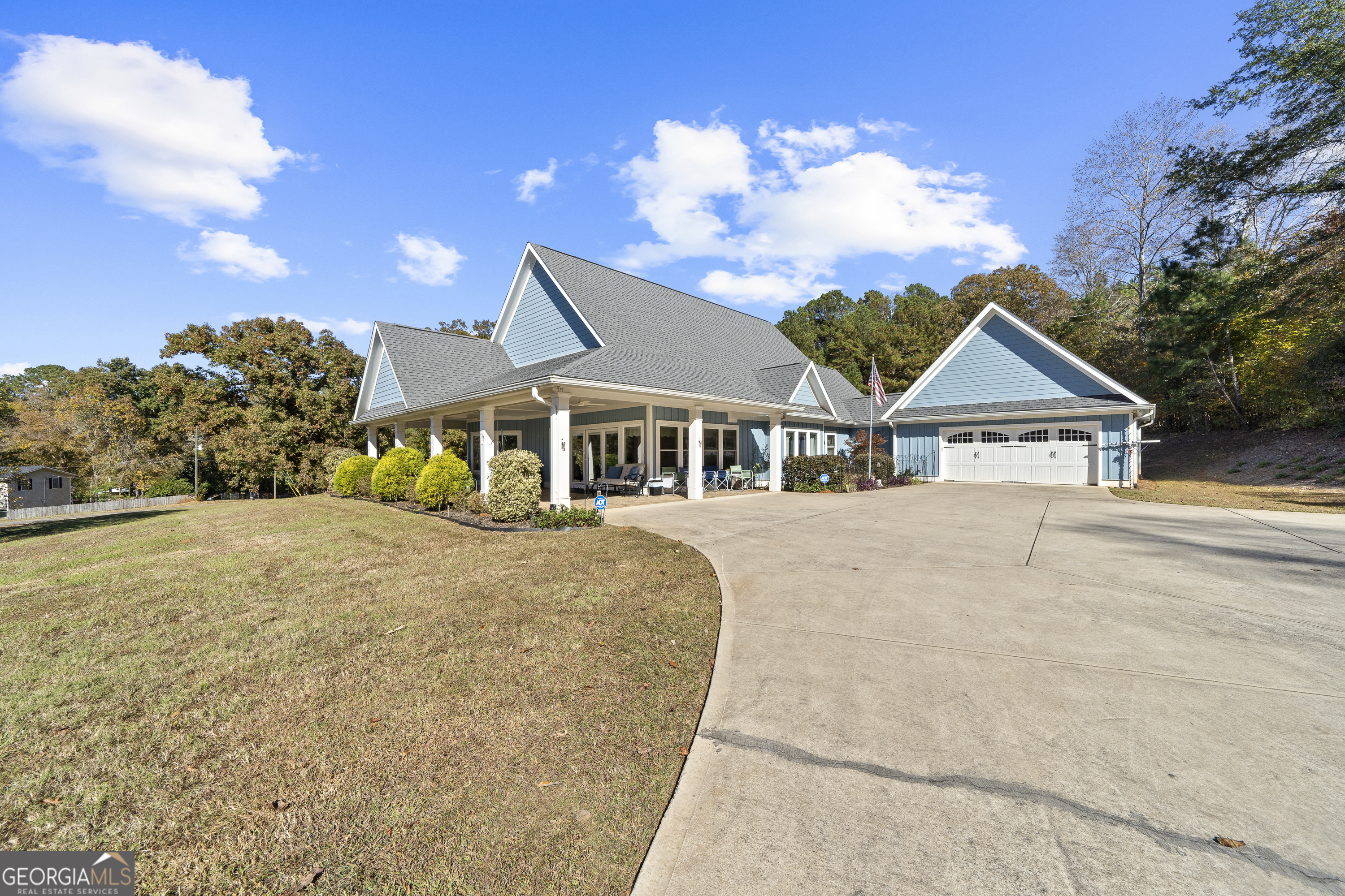 340 Thomas Drive Property Photo 43