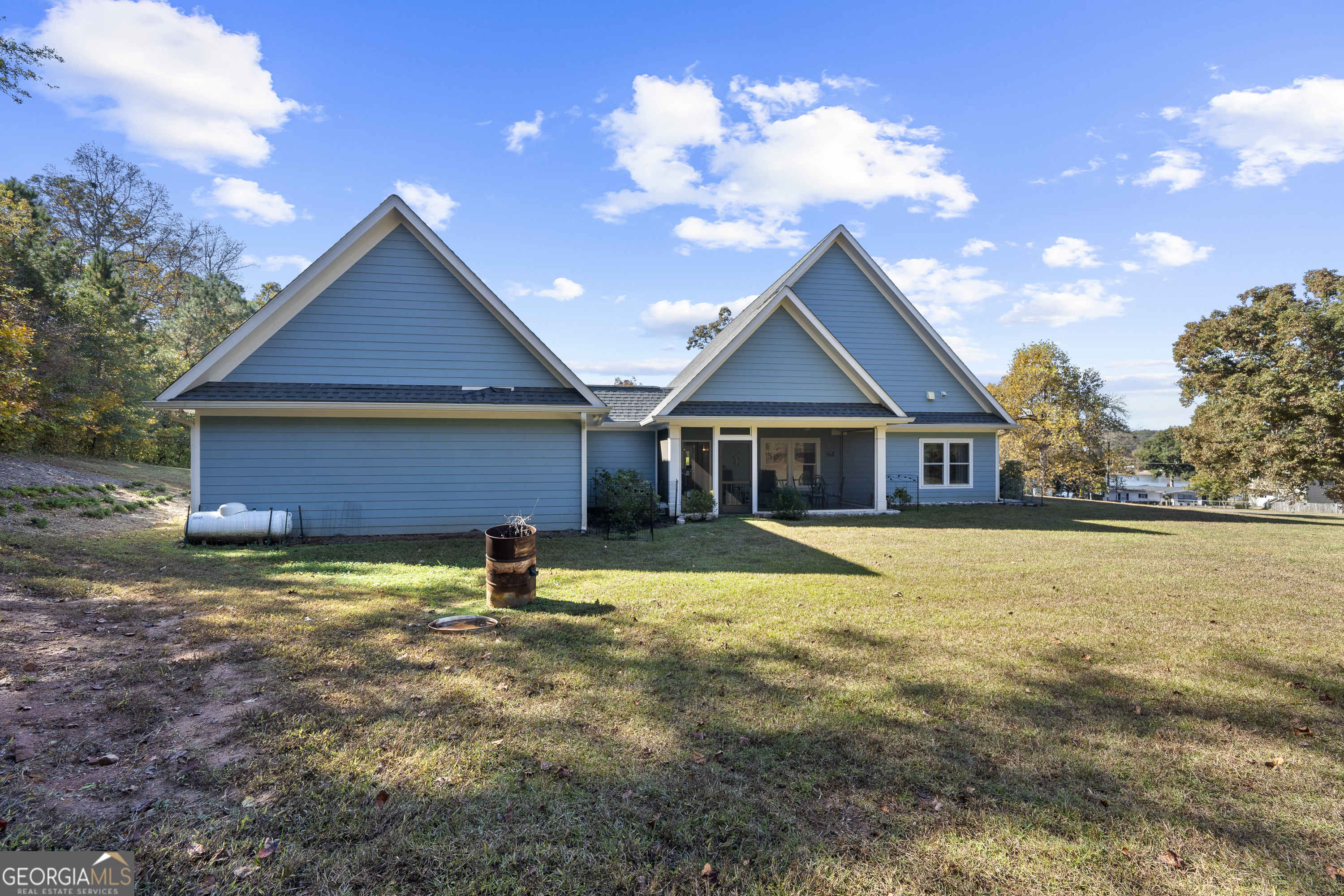 340 Thomas Drive Property Photo 47