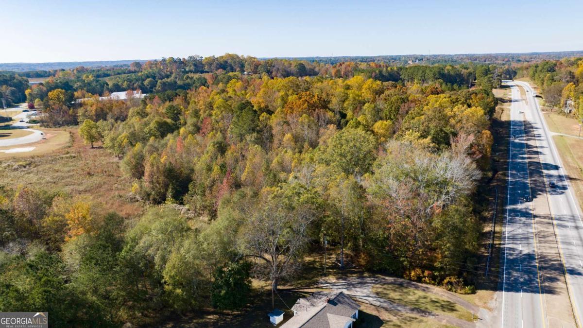 2060 N 27 Highway Property Photo 1