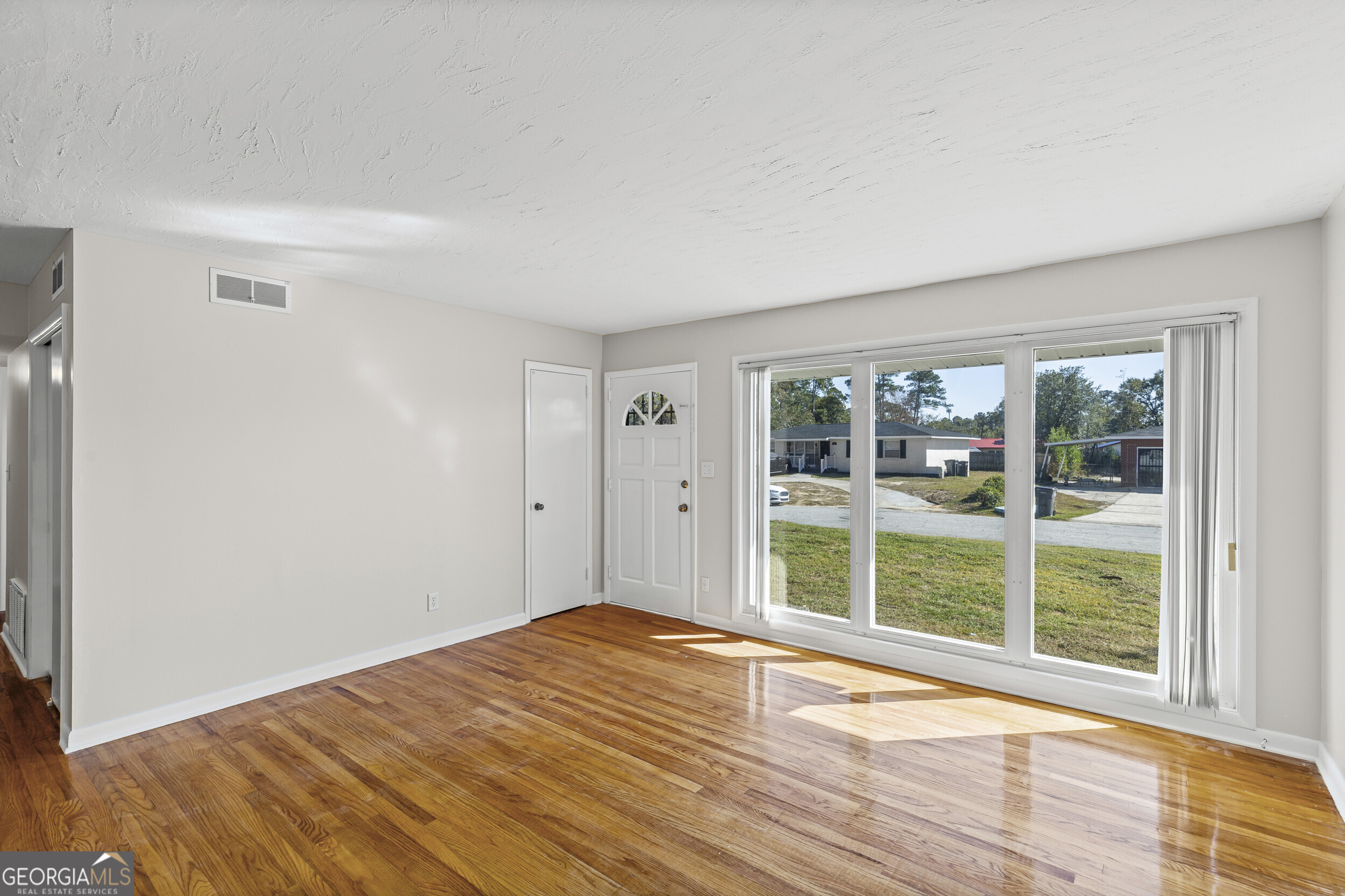 3317 Forest Estates Drive Property Photo 6