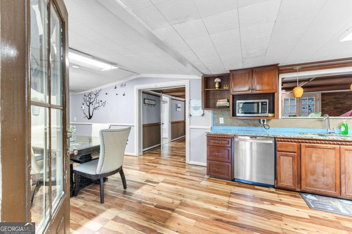 466 Pendergrass Road Property Photo 4
