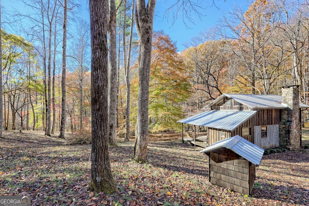 1307 Clear Creek Road Property Photo 1