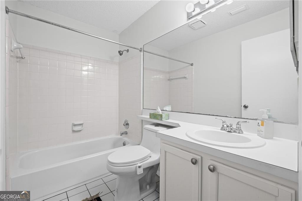 36 Matawan Circle Se Property Photo 22
