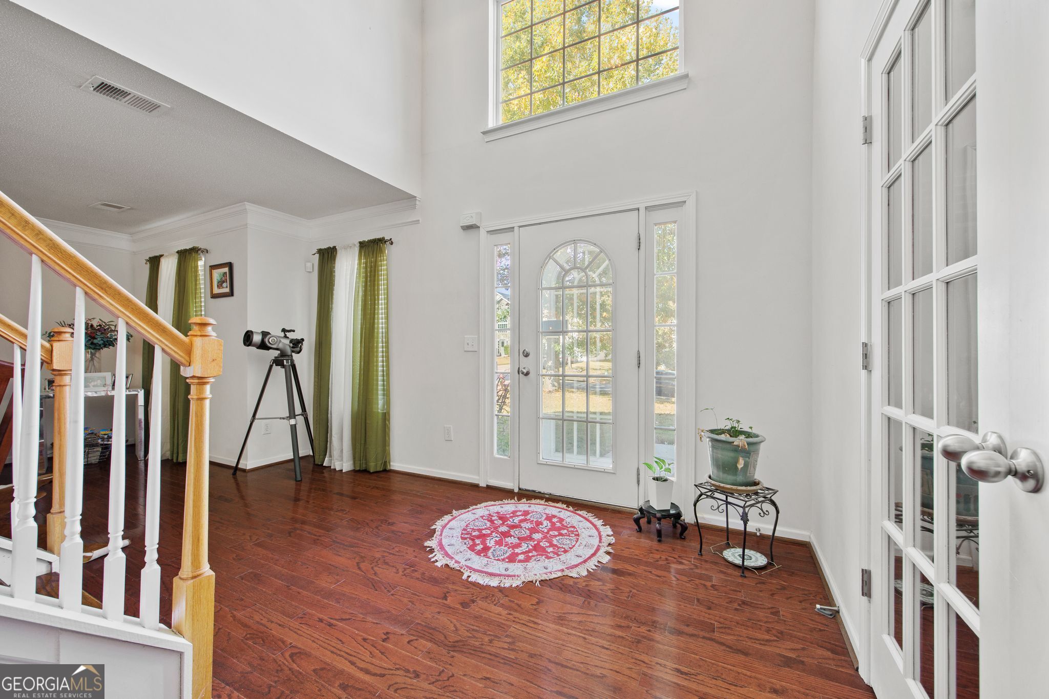 407 Grier Drive Property Photo 3