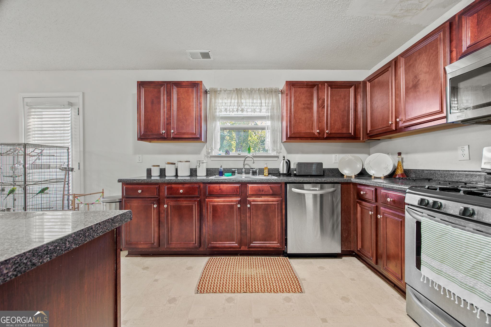 407 Grier Drive Property Photo 7