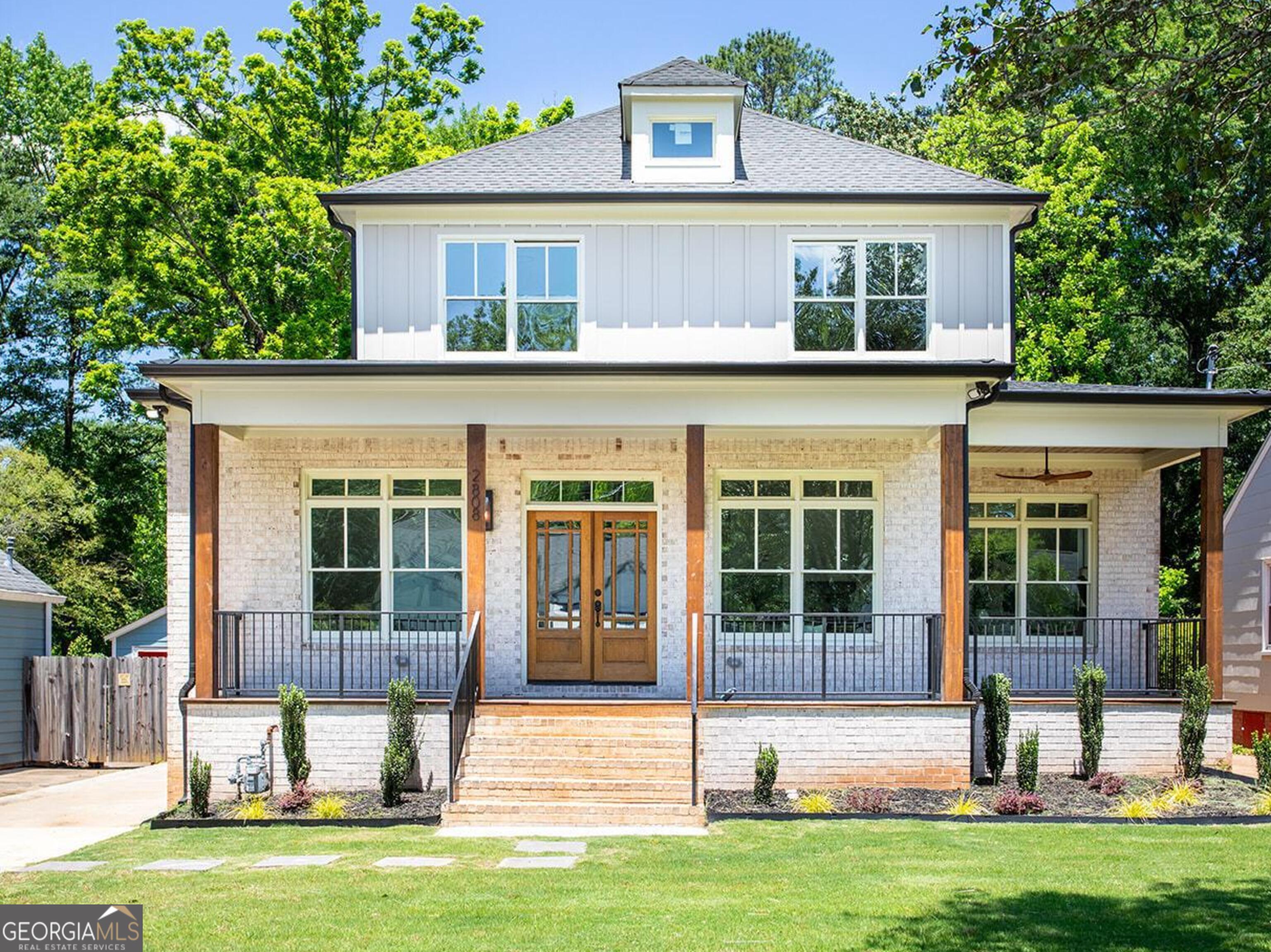 2808 Hosea L Williams Dr Ne Property Photo 1