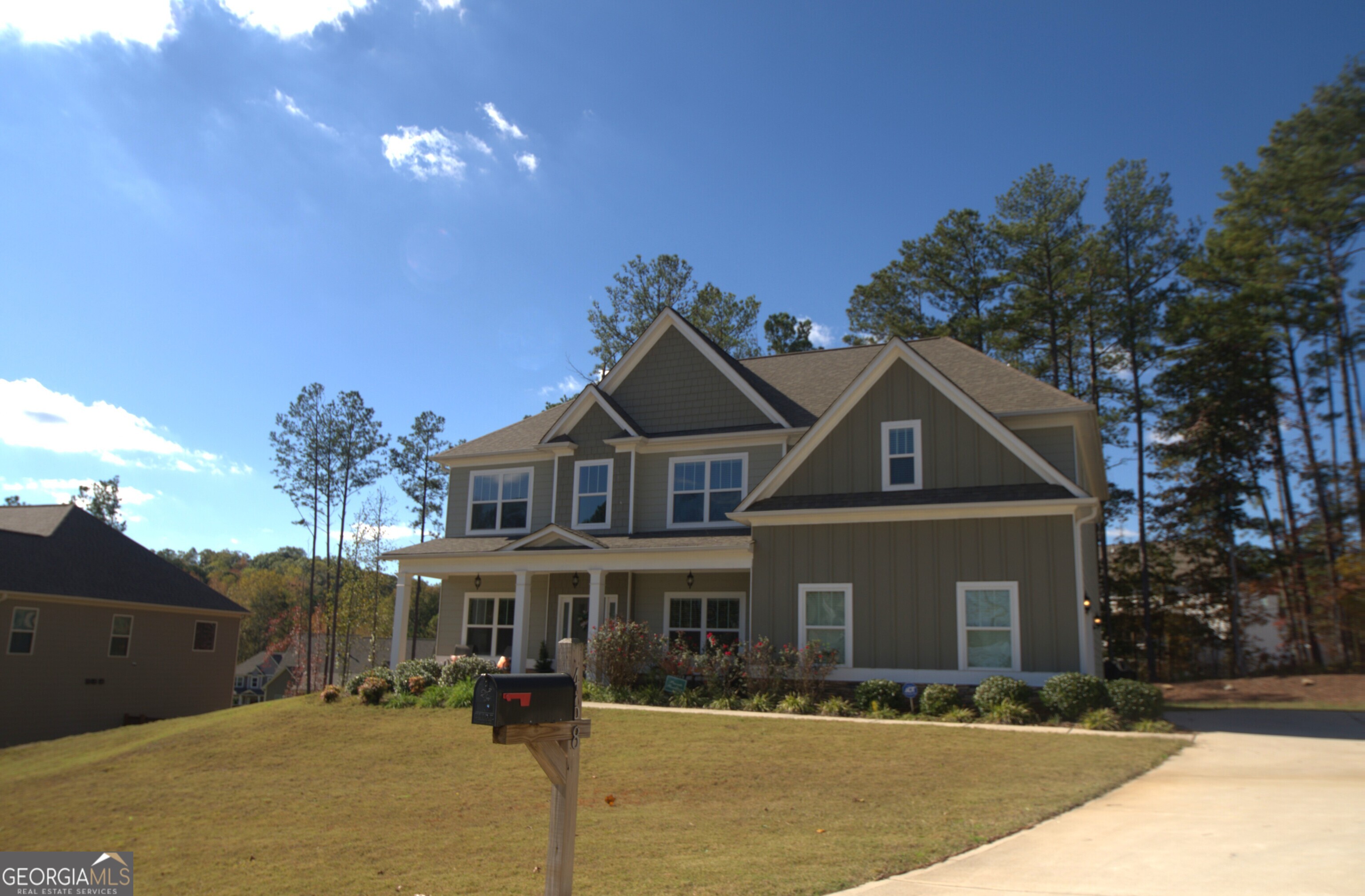 468 Bryson Lake Circle Property Photo 2