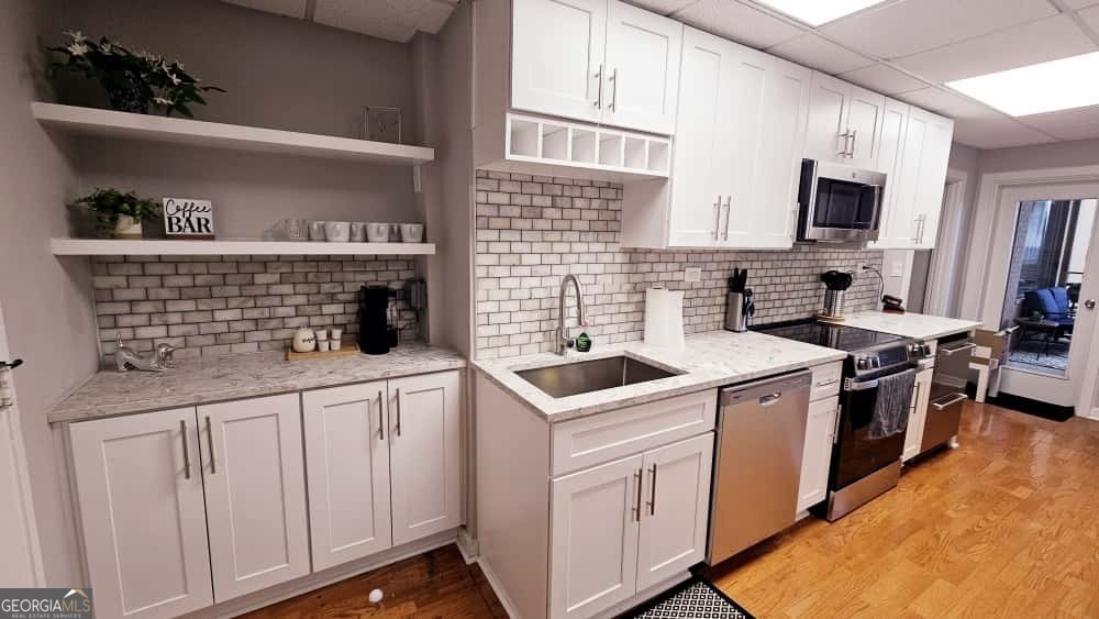 300 Ne Peachtree Street # 17h Property Photo 4