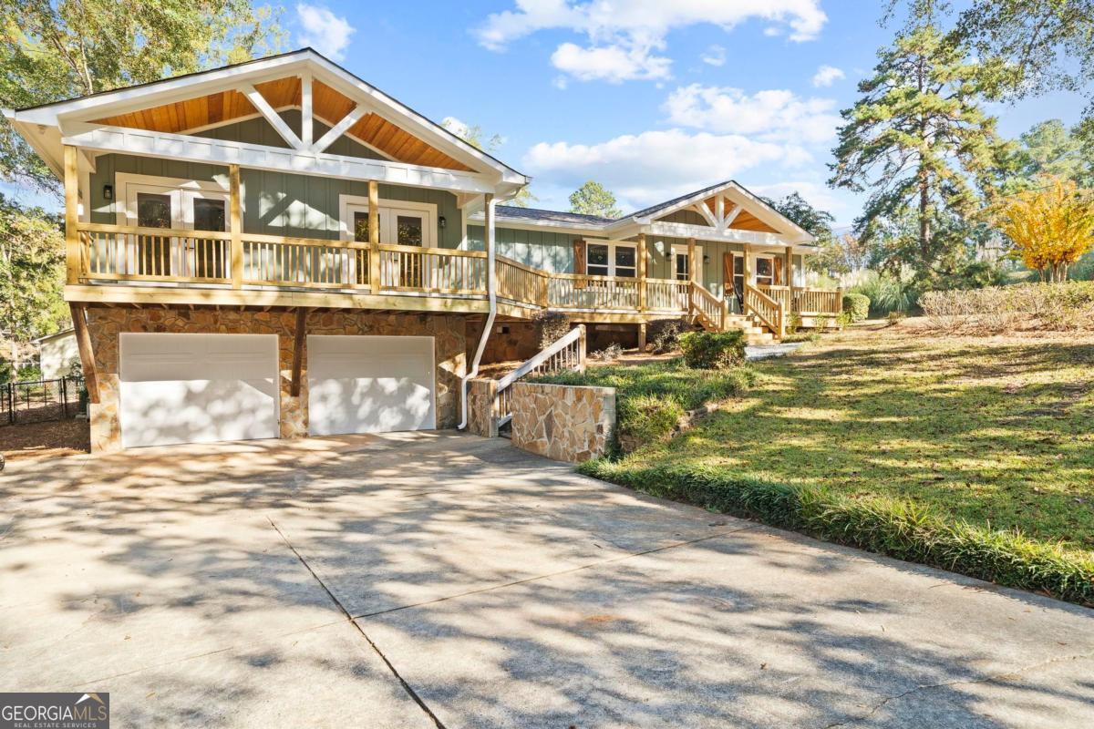 113 Admirality Way Property Photo 7