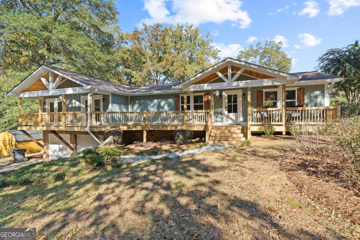 113 Admirality Way Property Photo 9