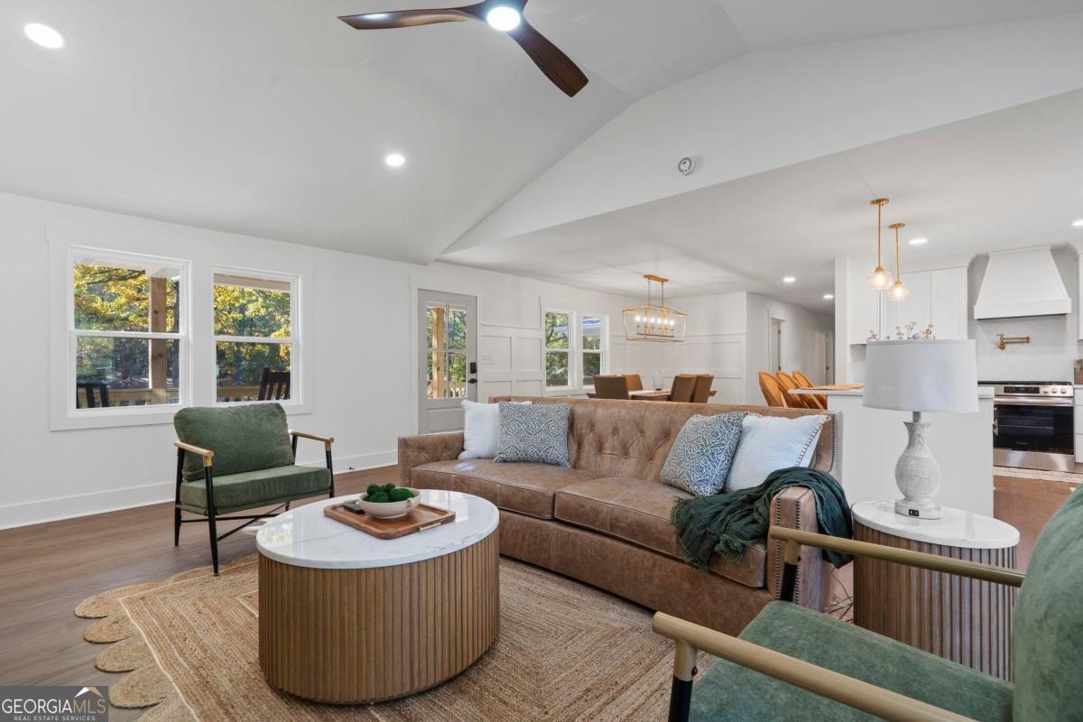 113 Admirality Way Property Photo 18