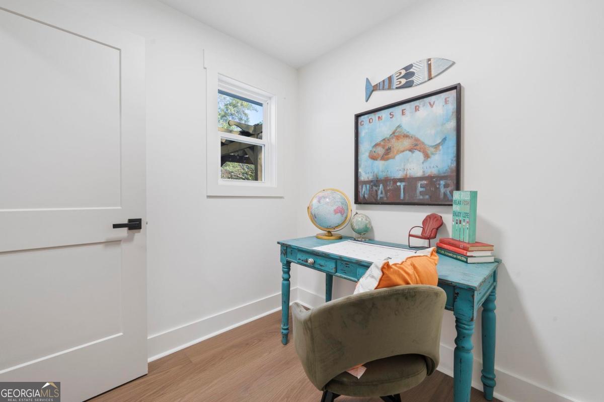 113 Admirality Way Property Photo 33
