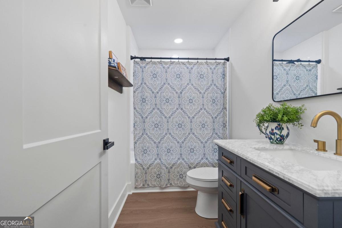 113 Admirality Way Property Photo 35