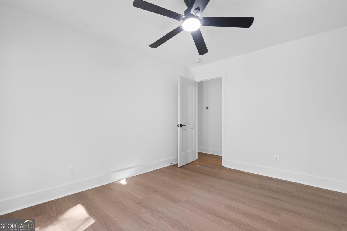 113 Admirality Way Property Photo 37