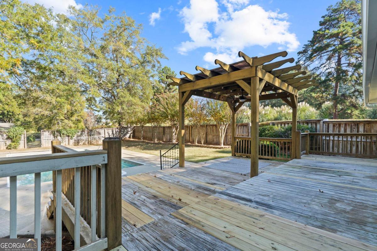 113 Admirality Way Property Photo 49