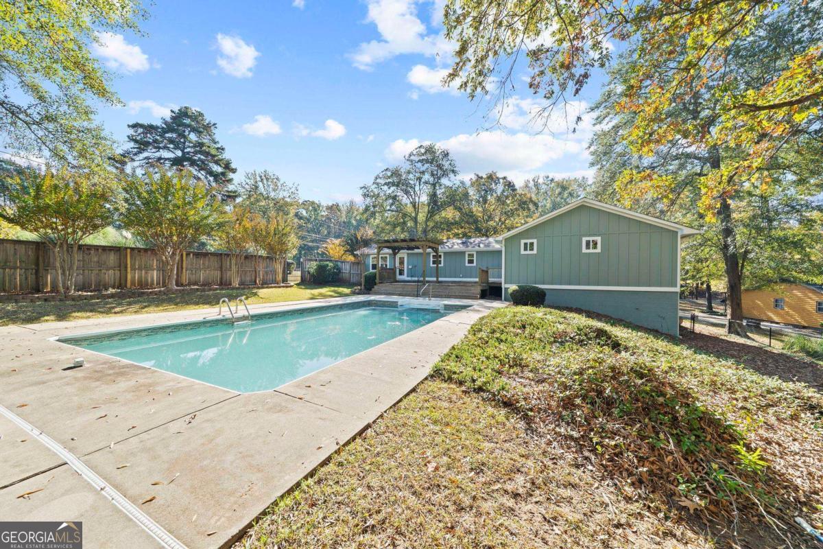113 Admirality Way Property Photo 51