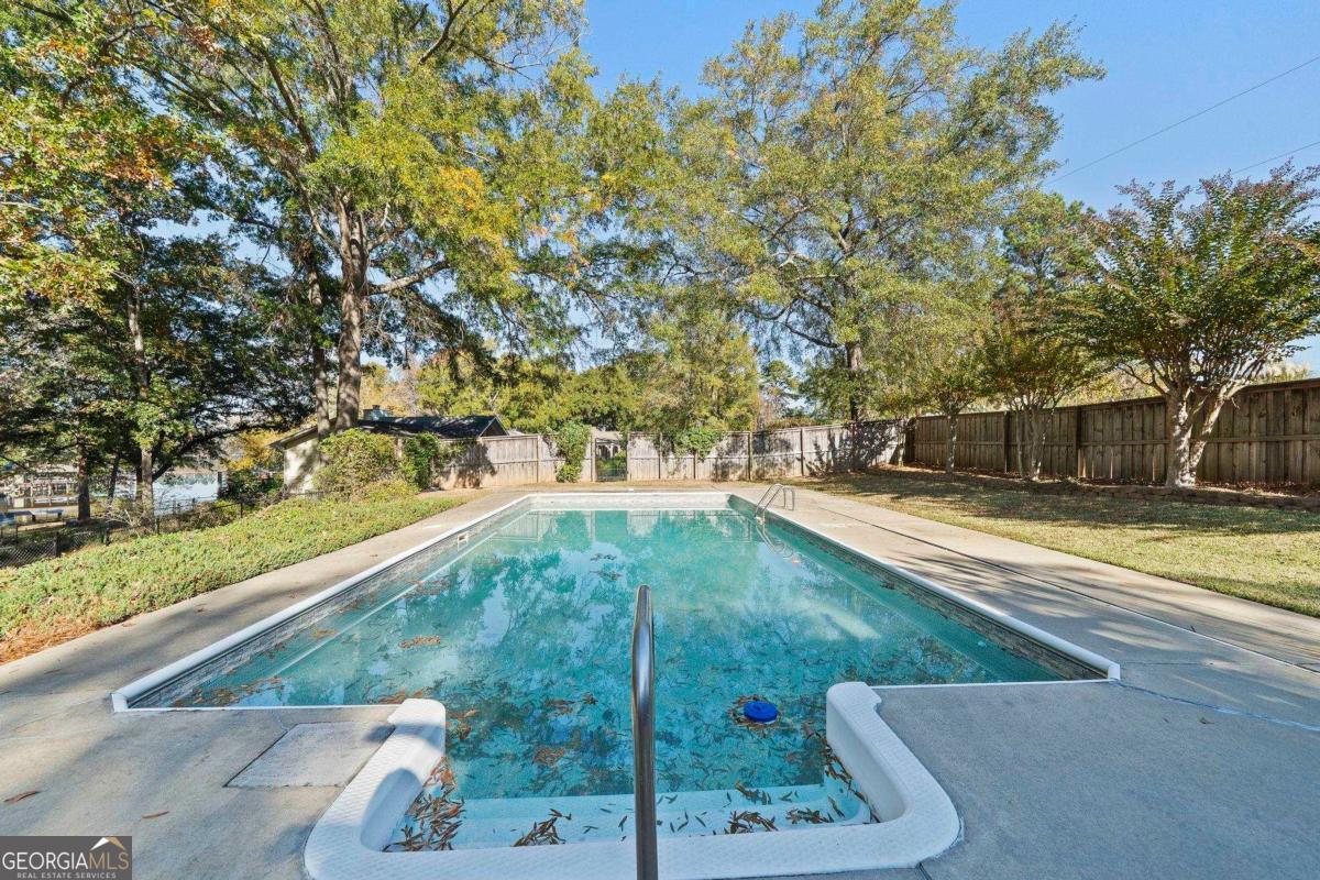 113 Admirality Way Property Photo 54