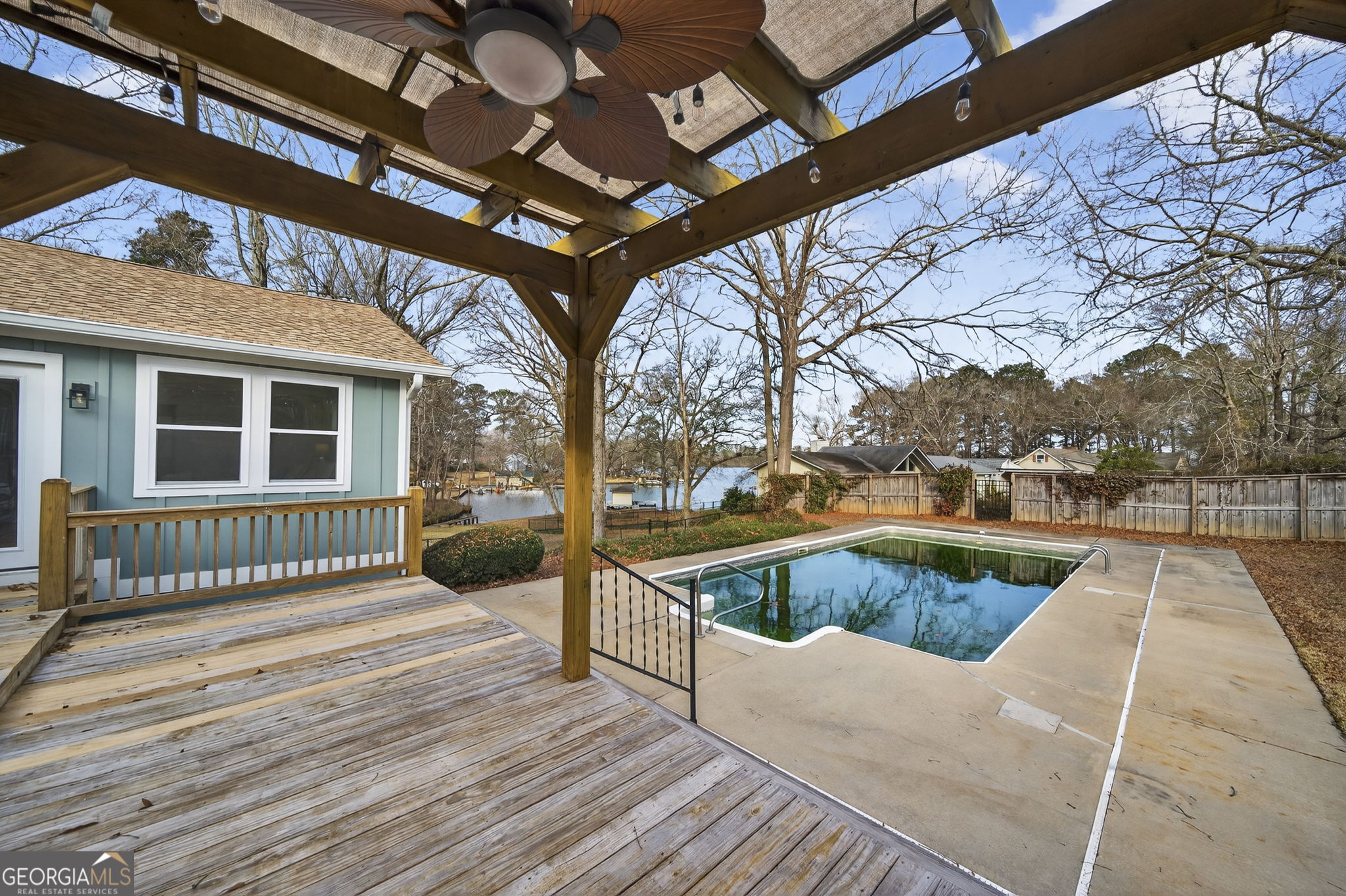 113 Admirality Way Property Photo 55