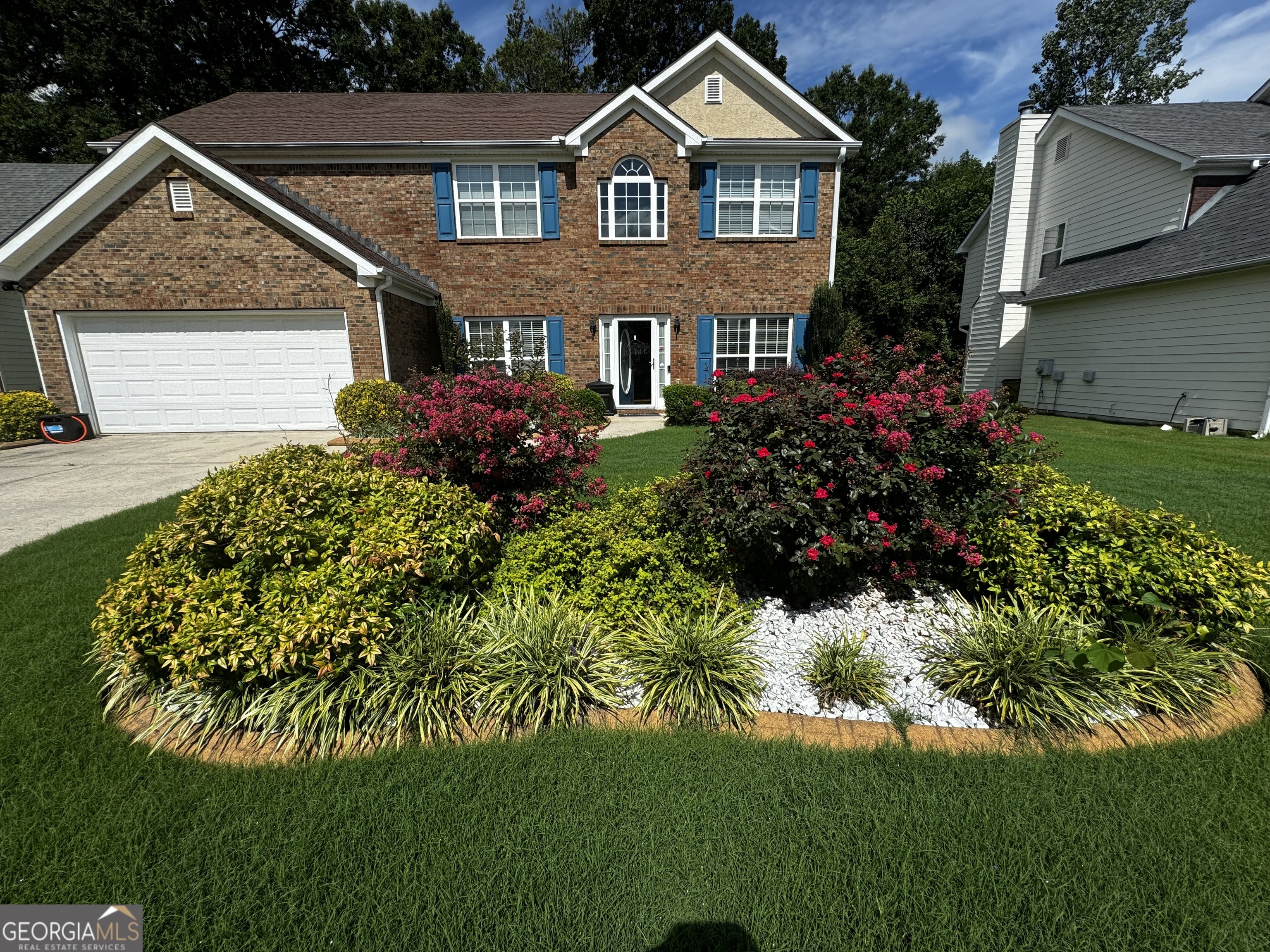 3163 Christophers Bend Property Photo 1