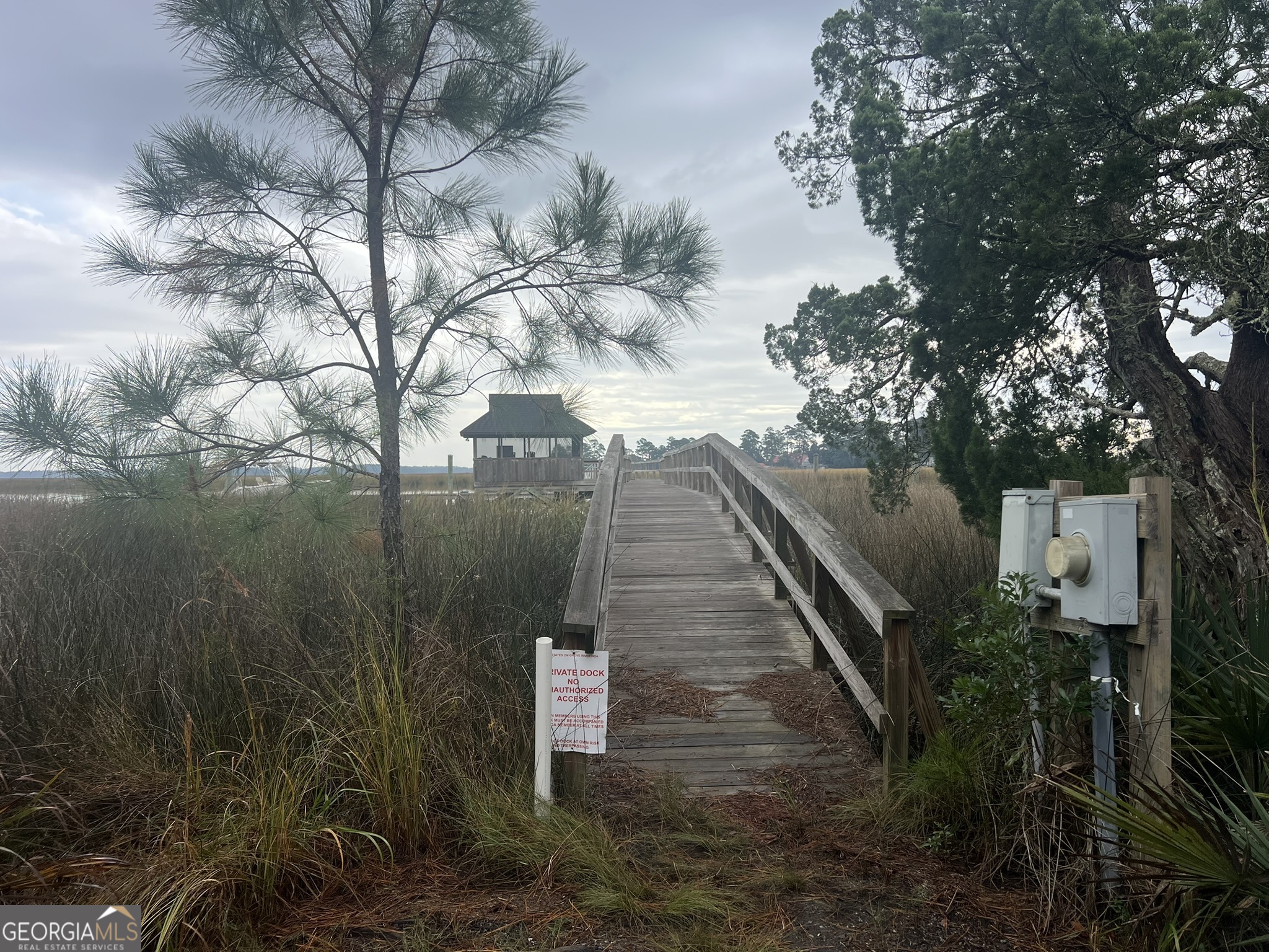 35 Shore Road Property Photo 13