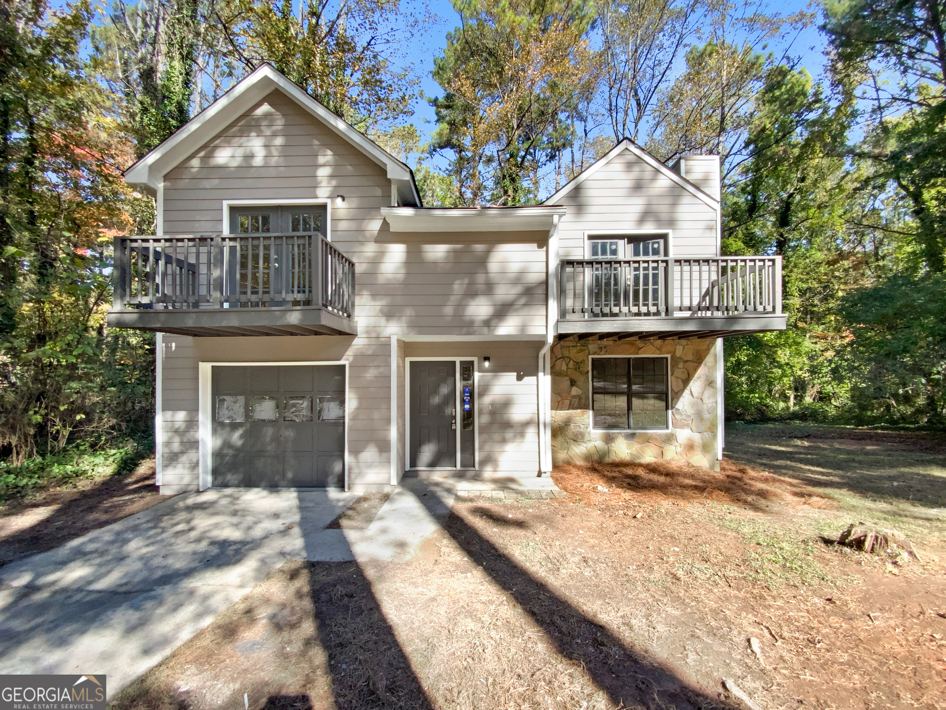 2744 Lisa Drive Property Photo 1
