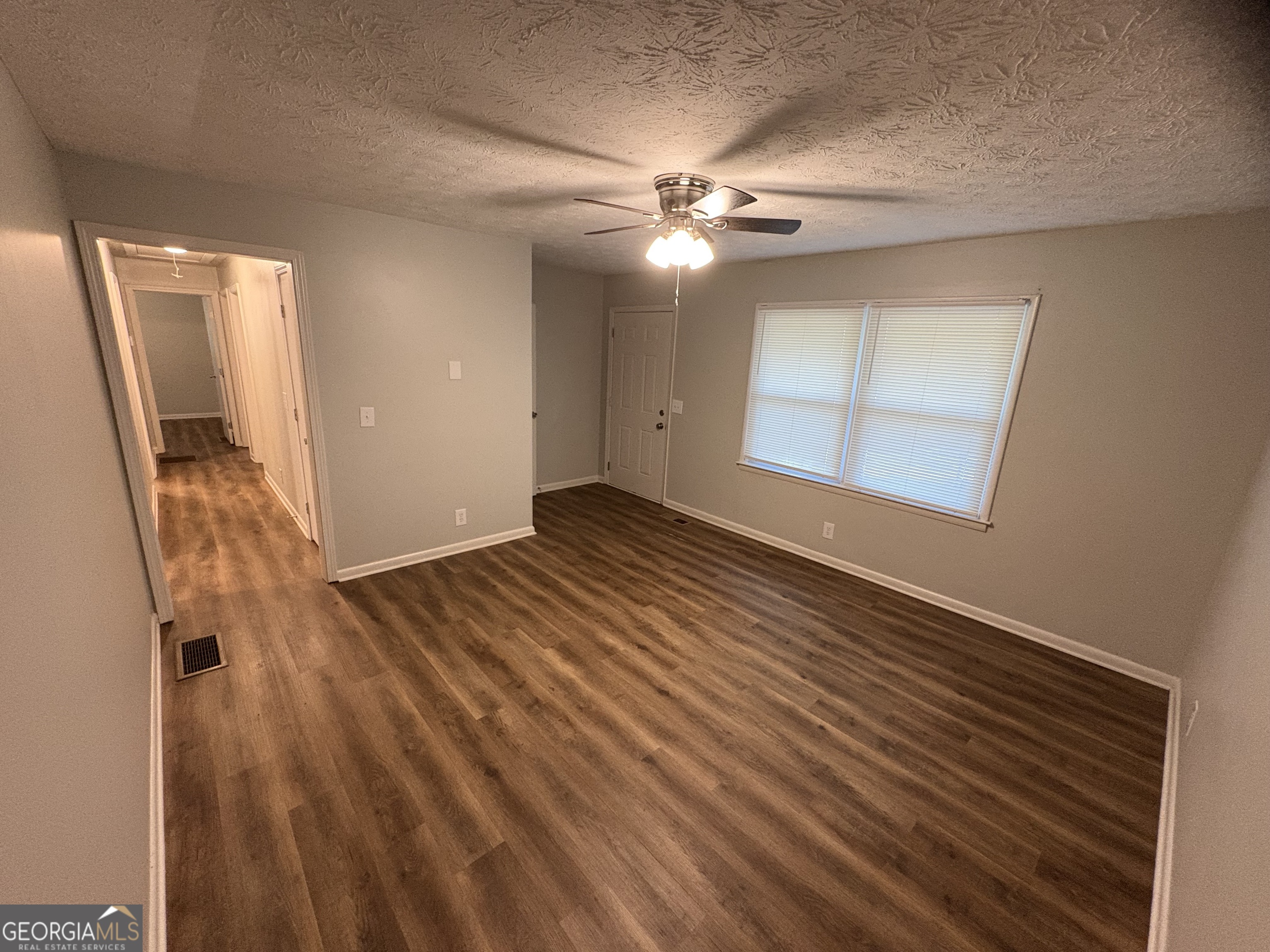511 E Marable Street Property Photo 3