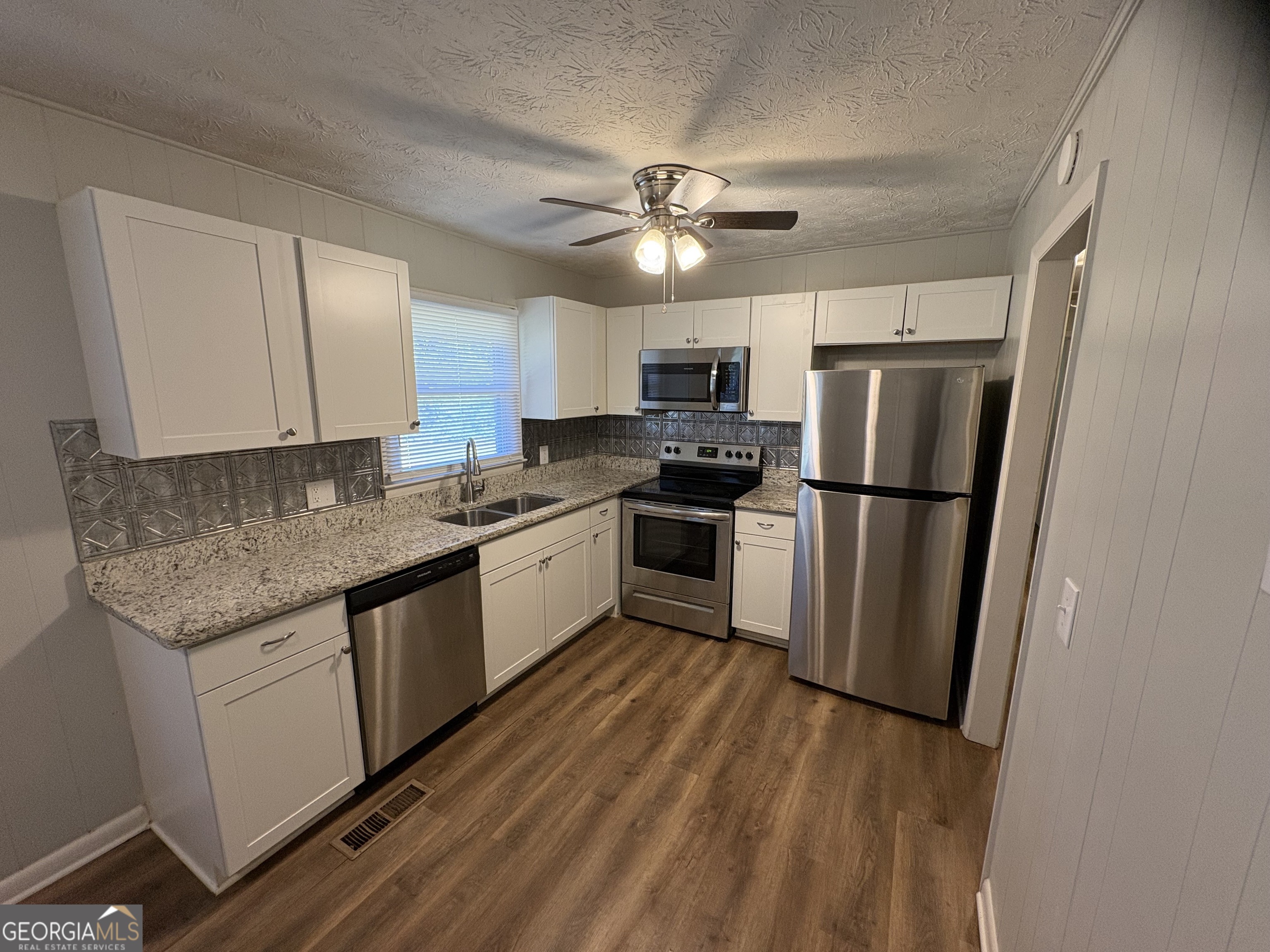 511 E Marable Street Property Photo 5
