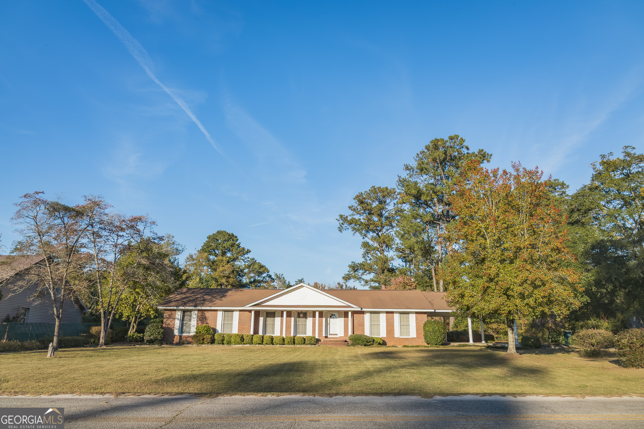 341 Azalea Avenue Property Photo 2