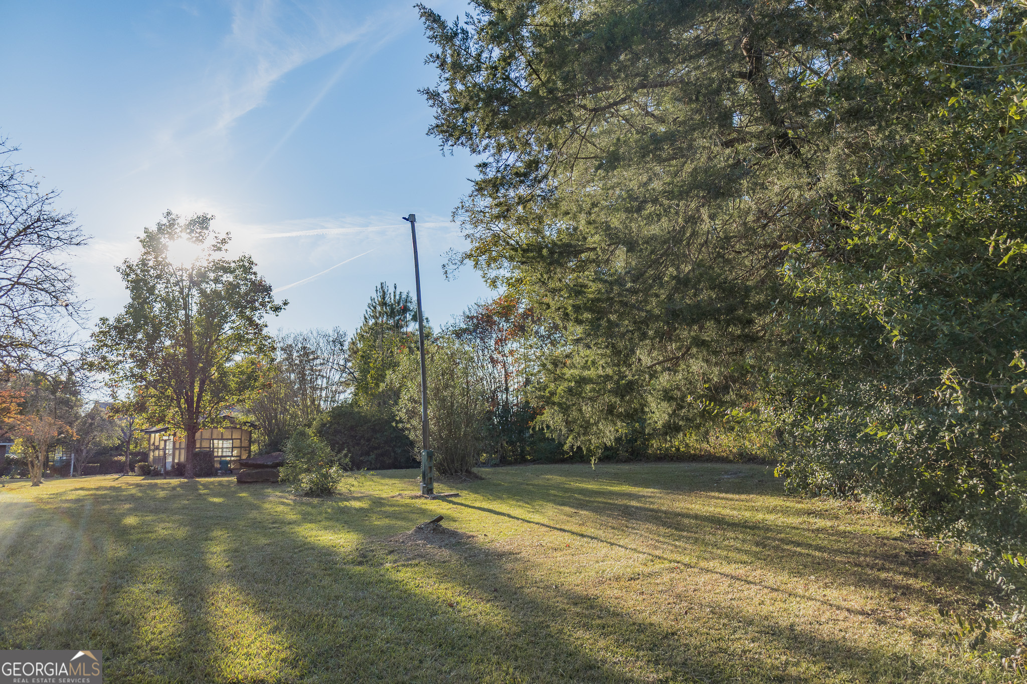 341 Azalea Avenue Property Photo 5