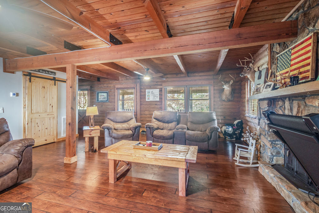 1820 Salem Road Property Photo 22