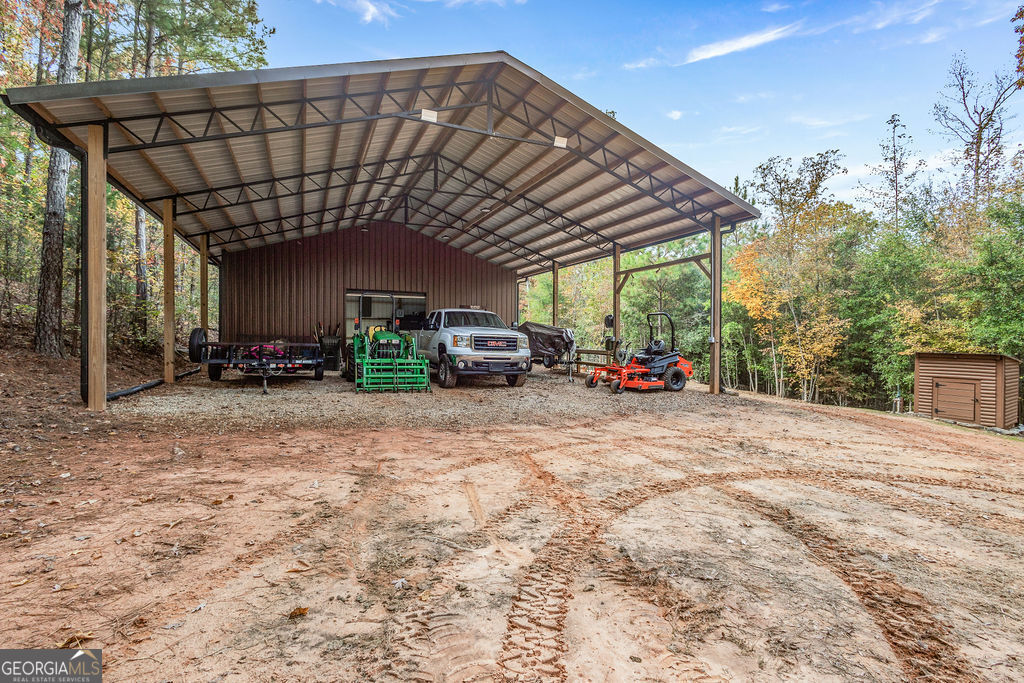 1820 Salem Road Property Photo 39
