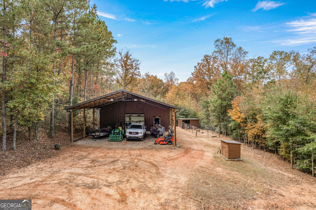 1820 Salem Road Property Photo 54