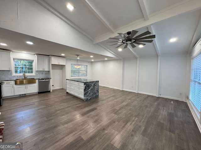 2045 Pine Oak Drive Sw Property Photo 6