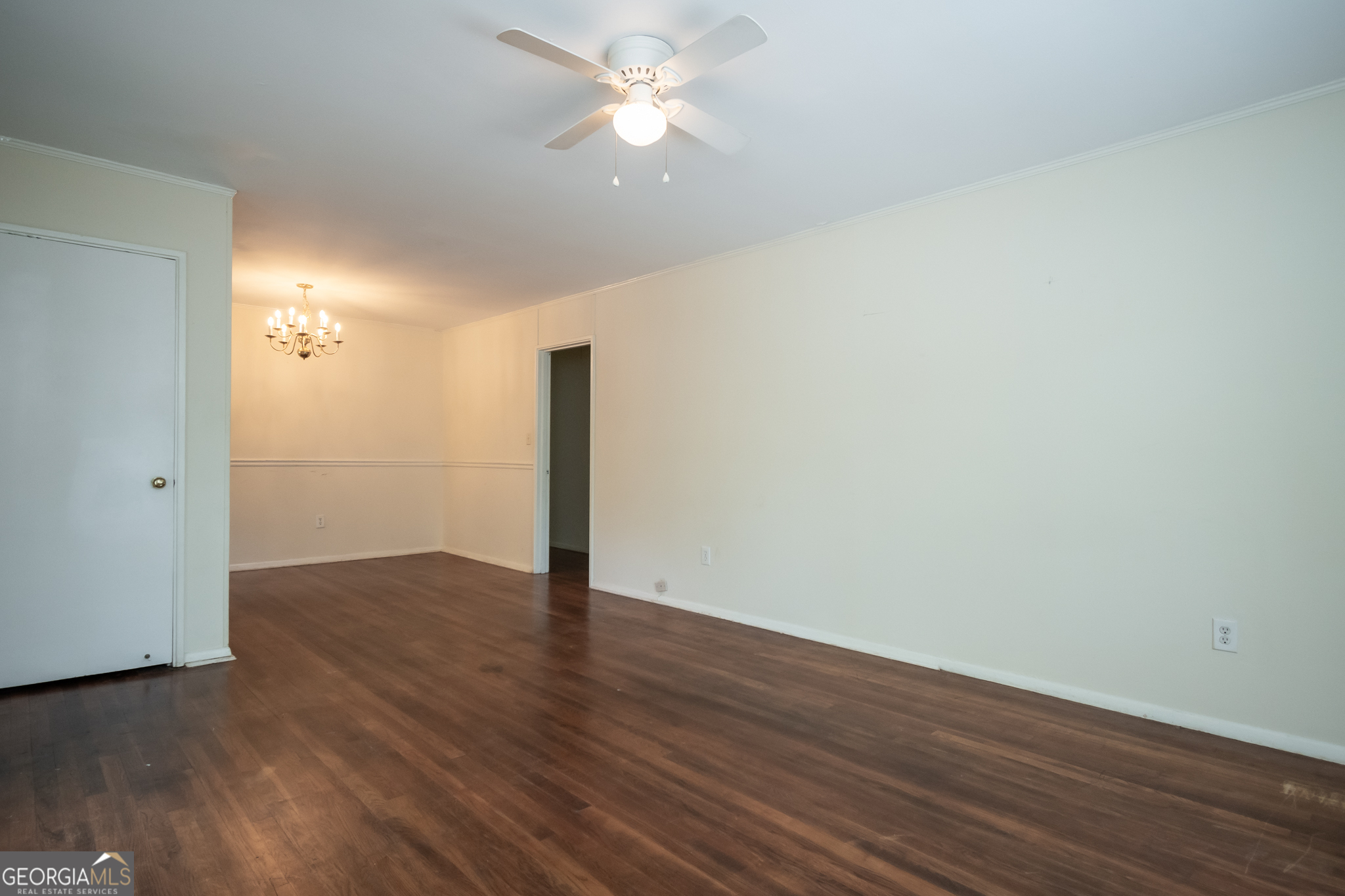 175 Habersham Way Property Photo 5