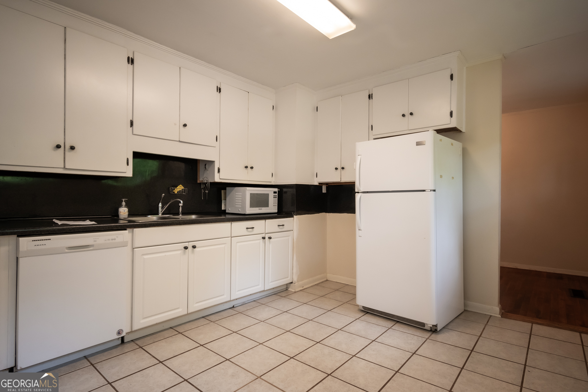 175 Habersham Way Property Photo 14