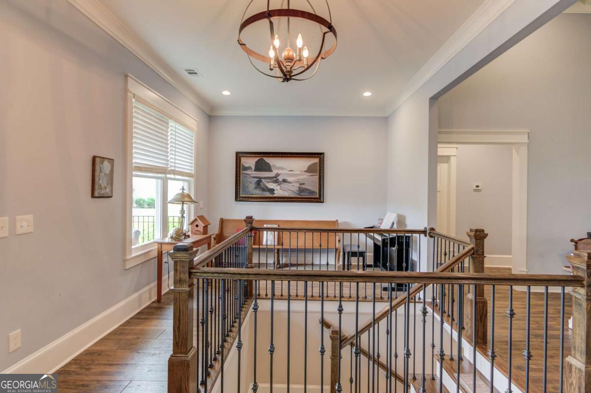 624 Skyland Drive Property Photo 10
