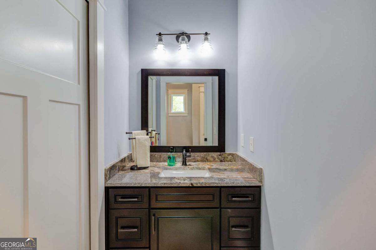 624 Skyland Drive Property Photo 32