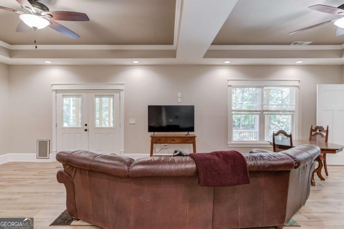 624 Skyland Drive Property Photo 42