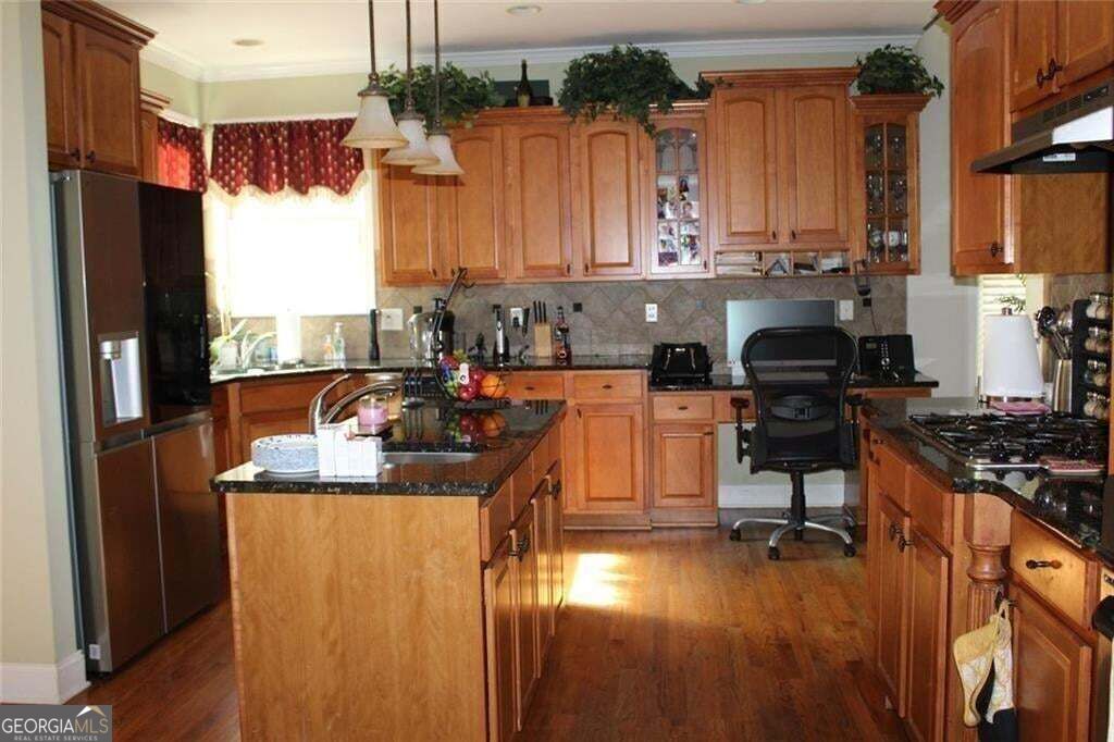 3411 Jim Moore Road Property Photo 9