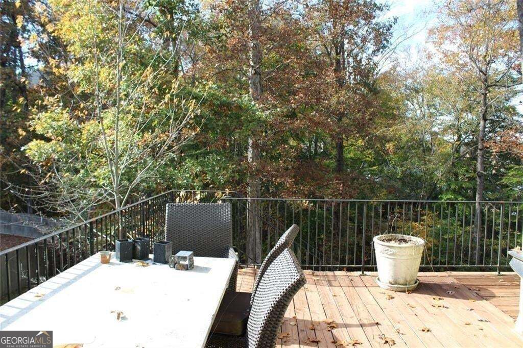 3411 Jim Moore Road Property Photo 12