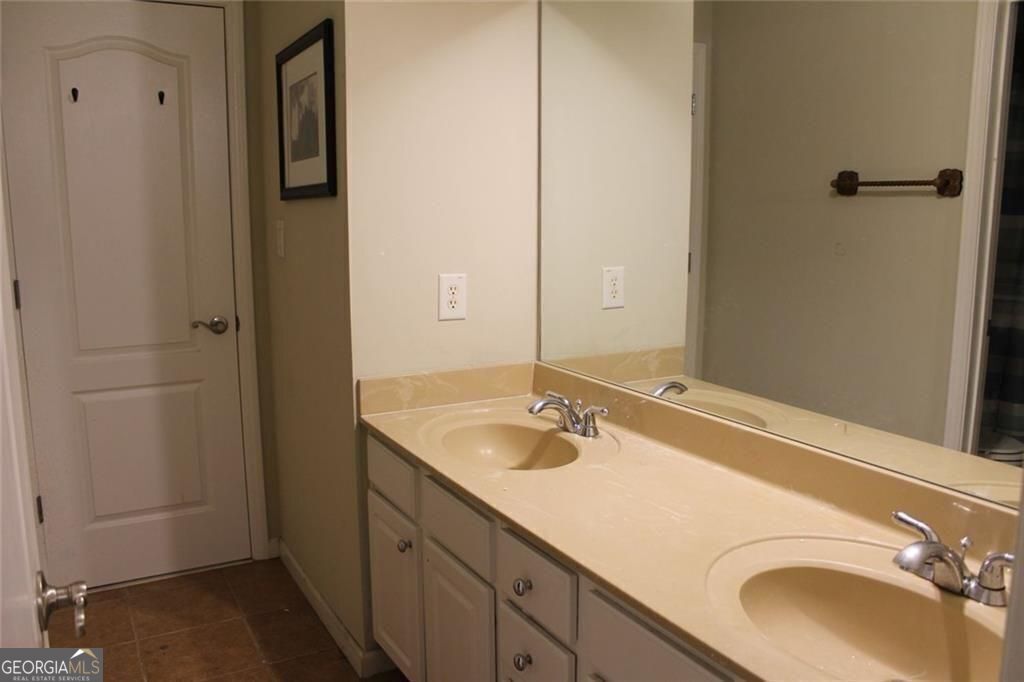 3411 Jim Moore Road Property Photo 21