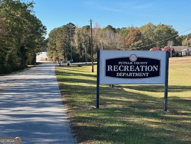 101 Recreation Road Property Photo 4